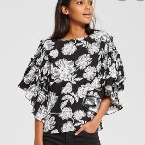 Who What Wear Blouse Black &White Floral Top